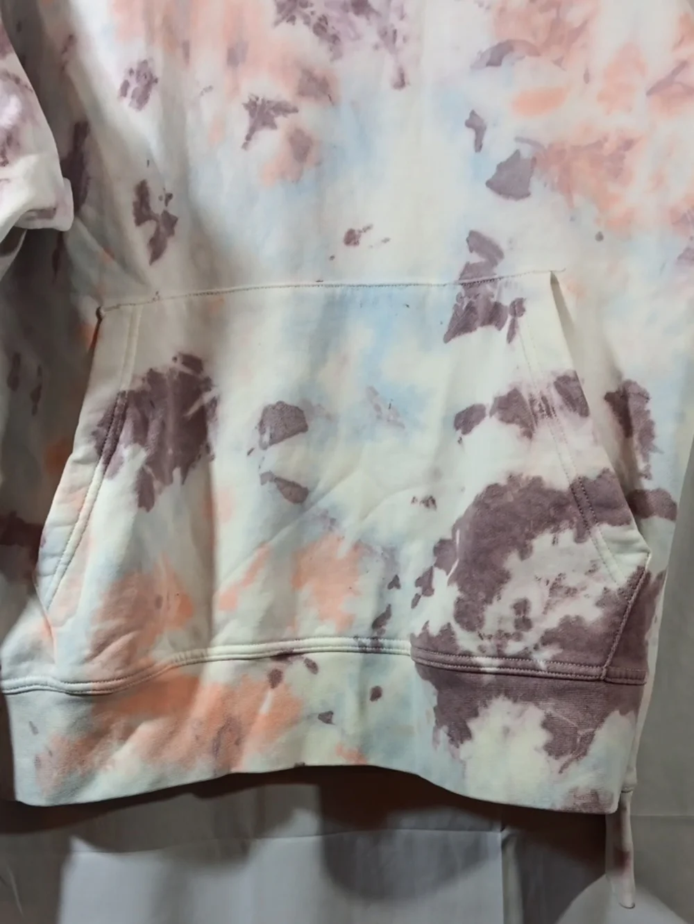 Jordan Mens Large Hoodie Sport DNA Kangaroo Pocket TieDye Purple Logo Shirt